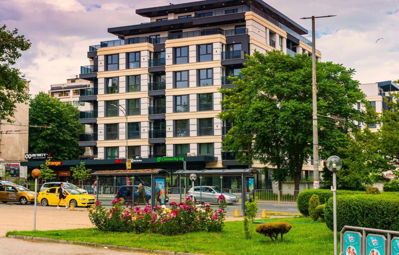 Инфинити Burgasz Kültér fotó